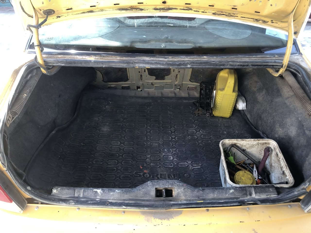 سمند موديل 10 جاهزة سنوية ل27
محرك كير مضبوطات ترايهة توب
كهربائيات كلهة شغاله
حدادية مضبوطة
مشط باور جدد
مال بيت مو تكسي 
راعيهة يريد تحويل
عنوان خور الزبير سعر 17
*********** واتساب او اتصال
