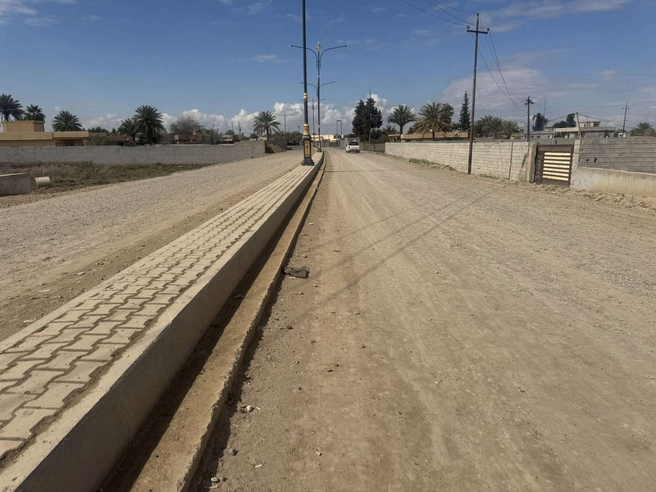 السلام عليكم قطعه طابو زراعي  ركن قرب مقبره الدبسه من جهه العلم ركن على شارعين المساحه   

850متر
 عل سايدين الجديد شوي بيها منخفض الشراي يجي يشوف ويقتنع لاتسال بل تعليق رجاء ولاتخابر مو شراي رجاء السعر 60وبيها مجال جدآ بسيط وحياكم الله مكان تجاري وسكني ويرهم مزرعه ***********
