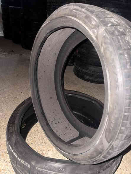 السلام عليكم متوفر اطارات باله بيرلي اخو الجديد ولابنجر بي
قياس 235/35/20
للاستفسار ***********
