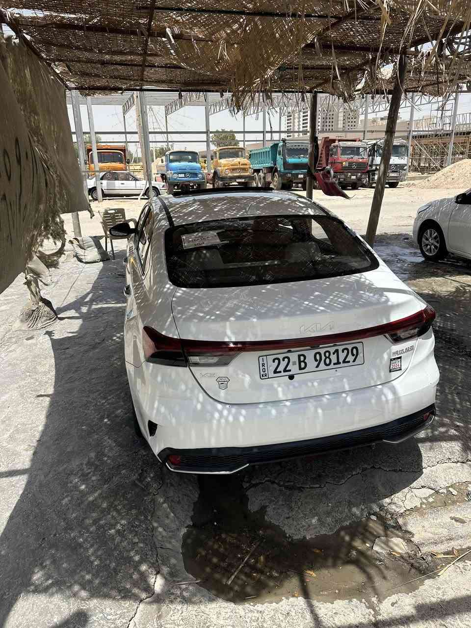 سلام عليكم كي 3 تجمع صيني سياره مديل 2022 ماشيه 23 بيه فقط جملغ الخلفي فقط صبغ بدون داخ بدون معجون شرط ابيع على فحص بسم شركه وكآلة تحويل مكان سياره نجف شارع الروان 
(سعر 123)
الأتصال 
***********
