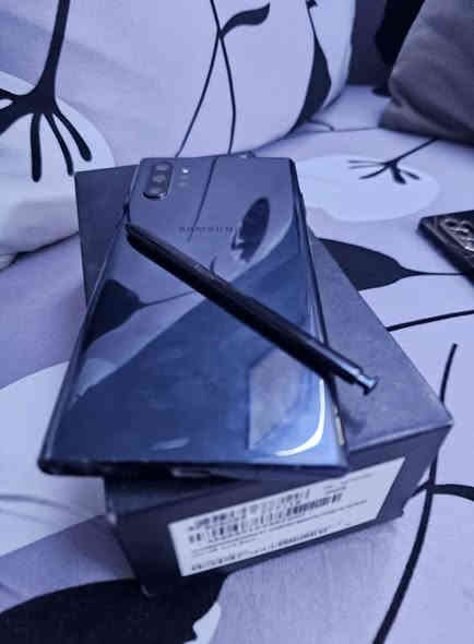 نوت 10 مكفول من كلشي وغراضه كارتونه وشاحنة السعر من الاخير ب ٣٠٠  للإتصال ***********
