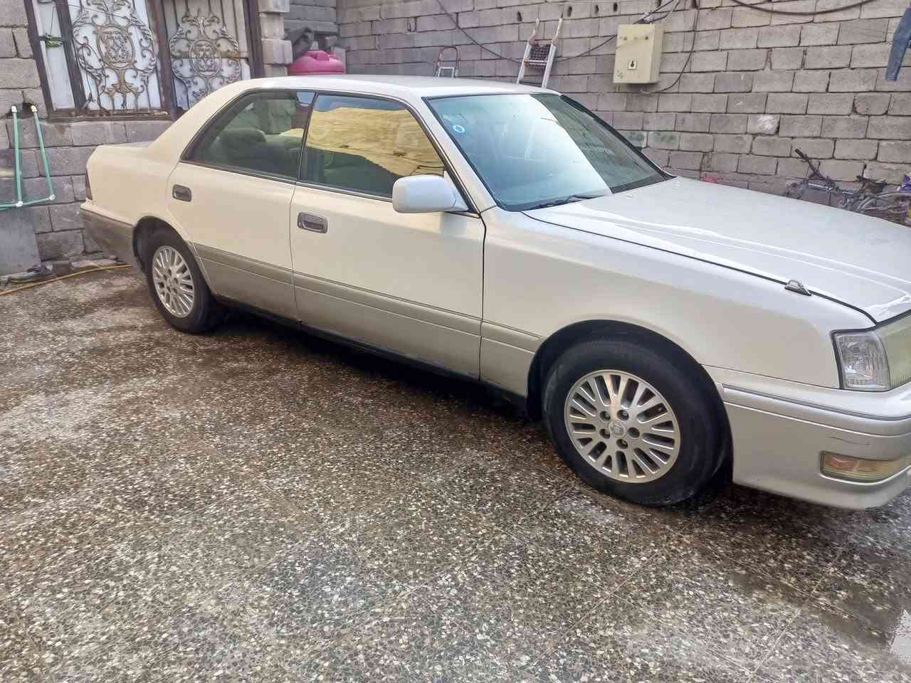 راس الثور ادوات كصه قماره فقط نضيفه ودواخل نضيفه المحرك بي صوت بكن خفيف من ادوسلهه قوي تراي وين مايعجبك السعر 30 بيع او مراوس العنوان بصره ***********
