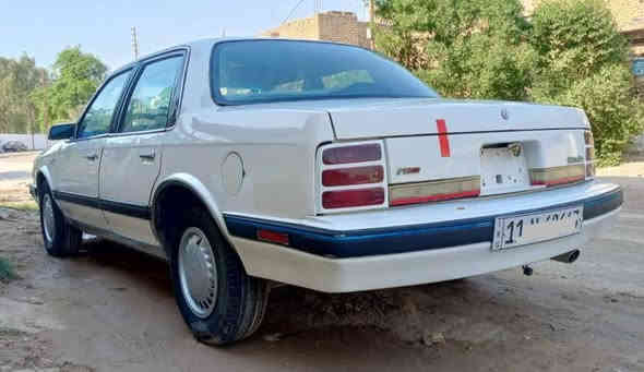 للبيع سياره اولدز موديل 1990 بلاديه سياره كير محرك مكفولات تبريد فقط غاز كفاله كهربائيات كلهه شغاله غرفه بلاديه وشاشه وكامره خلفيه باسمي رقم بغداد دولي تحويل ثاني يوم مكان بغداد السعر 45 للاستفسار خاص او *********** بغداد
