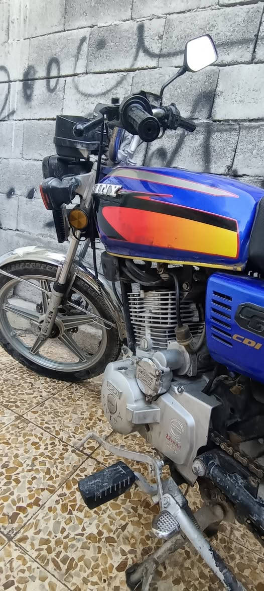 السلام عليكم ماطور سيفان 2020. للبيع ادفع سعر عجبني ابيعك. لتواصل واتساب او اتصال
***********
***********
