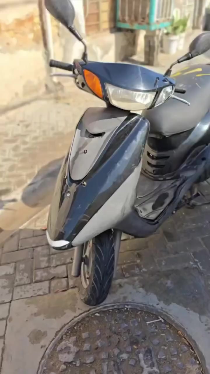 سلام عليكم دراجه بريز اكزز نوزل  للبيع دراجه مكينه مكفوله ول كفرات مختمه ختم واحد.. بس بيهن شخوط قليله دراجه ناعمه تخبل مكاني م الصدر سعرها 700 وبيها مجال


**إذا كنت صاحب هذا الإعلان وتريد حذفه لأي سبب، رجاءا أرسل رسالة إلى الدعم الفني**