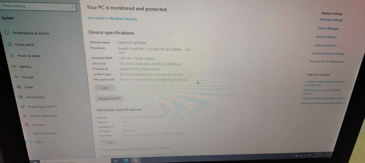 لاب توب Lenovo ThinkPad L430 للبيع - نظيف جداً
​التفاصيل والمواصفات:
​المعالج (CPU): Intel Core i7-3520M @ 2.90GHz.
​الذاكرة العشوائية (RAM): 8 GB.
​نظام التشغيل: Windows 10 Enterprise LTSC (نسخة مستقرة).
​حالة البطارية: تدوم حوالي ساعة ونصف (حسب الاستخدام).
​المنافذ والملحقات:
​منافذ USB: يحتوي على 4 منافذ (بما في ذلك منفذ USB 3.0 فائق السرعة).
​منفذ العرض: يحتوي على منفذ Mini DisplayPort (لربطه بالشاشات الخارجية والعارضات).
​منفذ القرص: مزود بـ DVD-RW (قارئ وكاتب أقراص).
​الشاحن: يأتي مع الشاحن الأصلي الخاص به.
​السعر:
​175,000
​ملاحظة للمشتري: الجهاز نظيف جداً وجاهز للاستخدام الفوري. المراسلة للجادين فقط النعمانية, واسط


**إذا كنت صاحب هذا الإعلان وتريد حذفه لأي سبب، رجاءا أرسل رسالة إلى الدعم الفني**