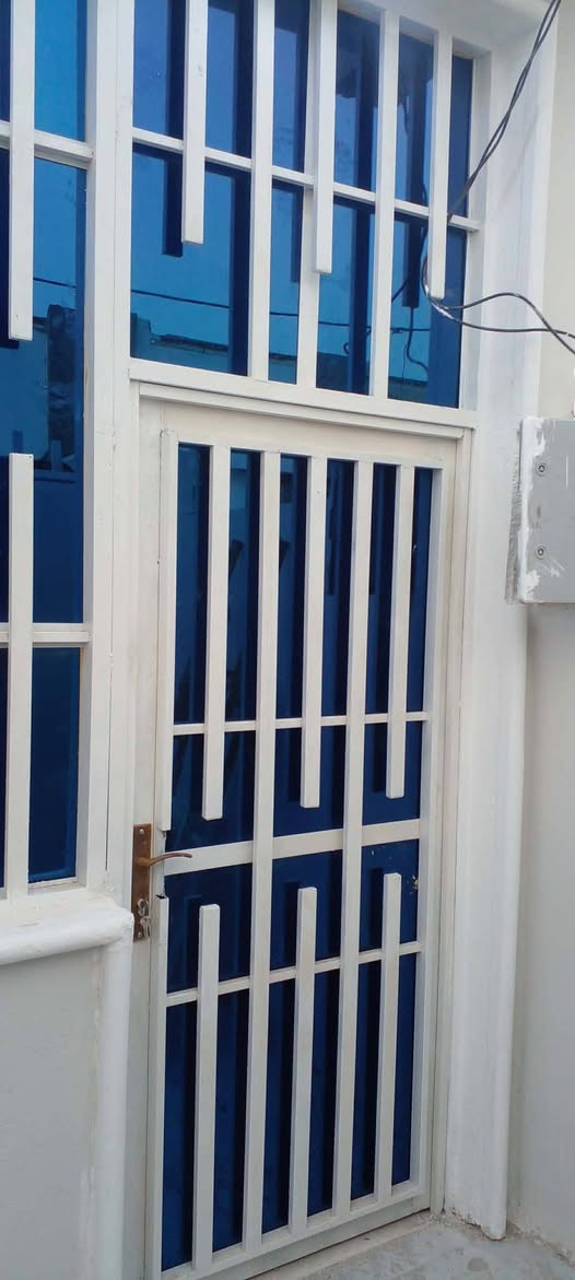 #السعيدي #للزجاج #والمرايا
مزارع اليرموك 
 خلف نادي الفروسية
للتواصل ***********
