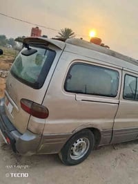 ستاركس للبيع 2007  07516147028