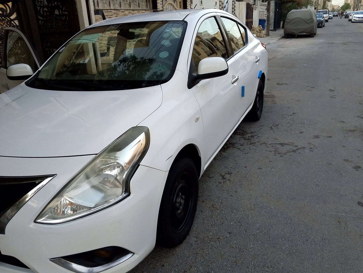 السلام عليكم سني هندي ابو البليته 2020 سياره مكفولة كير ومحرك وصبغ وضربه ماعدا شخط بسيط بالجهه اليمنى السعر 108
الاستفسار  أكثر ***********
