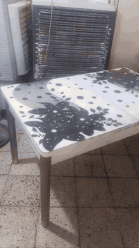 ميز طعام قابل للفتح ليصبح اكبر مع بوفيه صغيره السعر ٣٠ الف موبايل ***********
