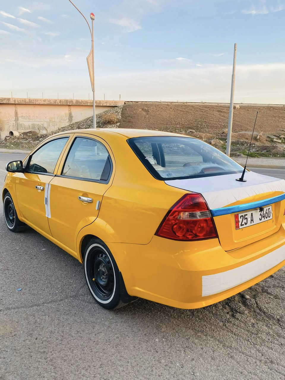 سلام عليكم
شوفرليت افيو للبيع موديل 2007 كير ومحرك بشرط محرك كبير  كير عادي شاشه ايباد تخم تايرات جدد  السياره بيها منضومه غاز 60 لتر ايطالي وعندي بطاقه بانزين سنويه بسمي ما بيها ضربه فقط بيها تصفيه السياره جاهزه سعر 55 وبي مجال ***********

***********
