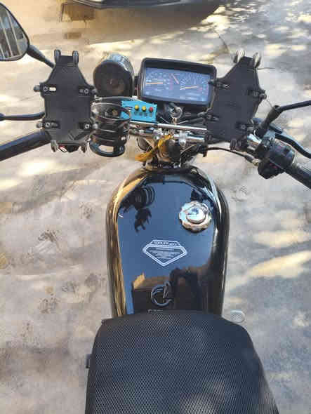 ماطور ايراني 5 للبيع مثل ما تشوف بالصوره كلشي جديد و شغال من كهربائيات سلف اشاير دشبول كامل شرط محرگ ما مطخوخ 25 جديد مرقم كركوك تحويل سنويه بنفس اليوم اذا اكو مجال الحلال غالي لحد يگسر بسعره مو شراي لا تراسل ابد السعر مليون و 700 و بي مجال بسيط حگ الجيه *********** 🤍
