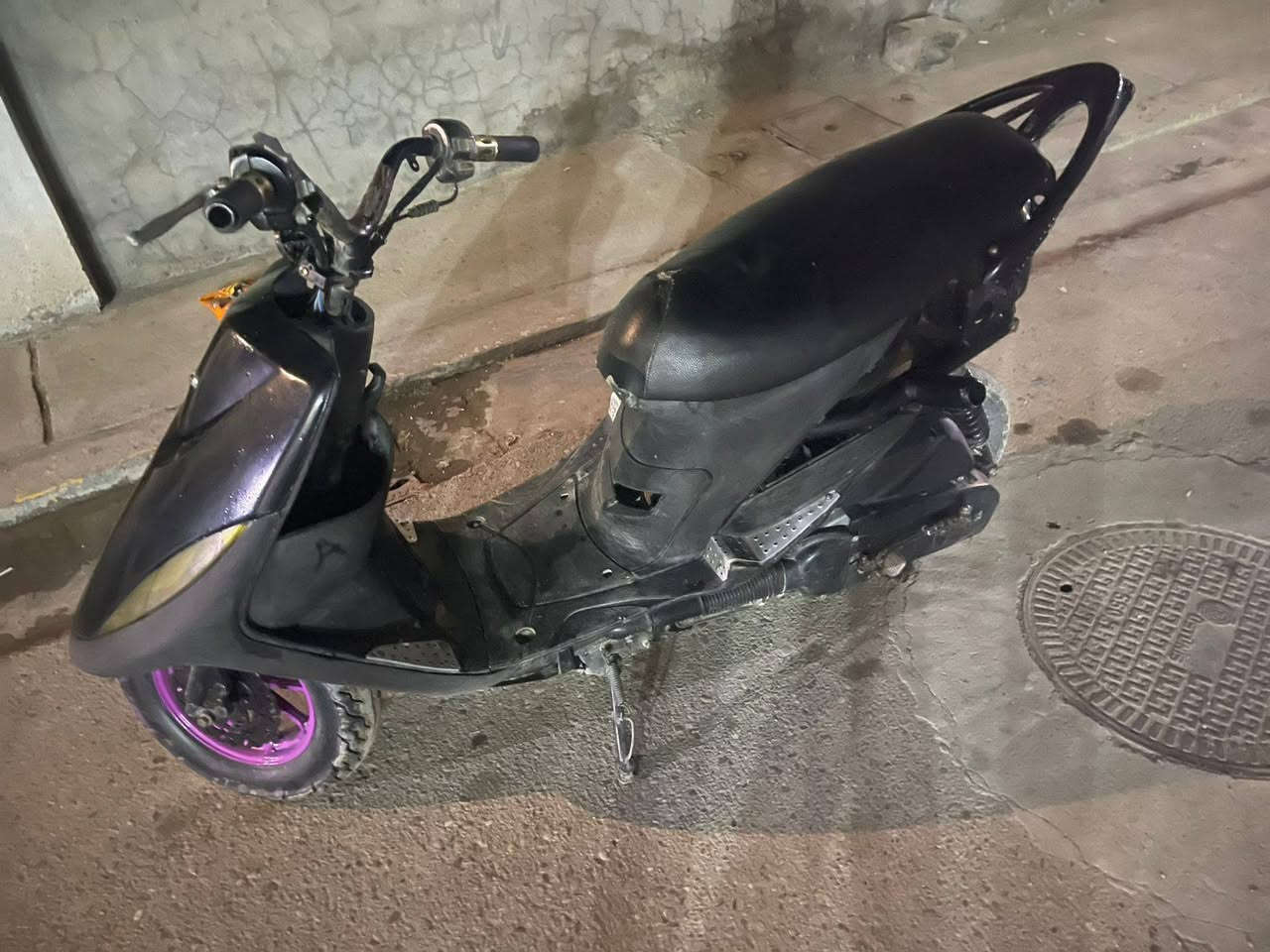 عدله البيع او مراوس
بوشه 49 شلعه ومعدل 
كلج امامي رياضي 
شوته اربع ولفان 
صلنصه صجميه اصليه


**إذا كنت صاحب هذا الإعلان وتريد حذفه لأي سبب، رجاءا أرسل رسالة إلى الدعم الفني**