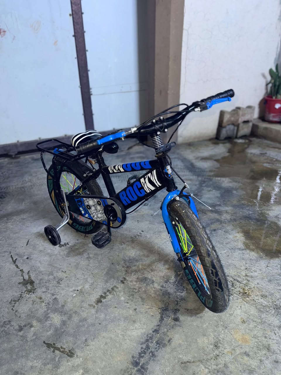 باسيكلات للبيع نسبةً نصفه ٨٠بل ١٠٠مستعمل بس ٣اسابيع سعر ١٣٠الف وبي مجال. للطيبين ***********موجود بيها واتساب 
مو شراي لاتعبني وياك
