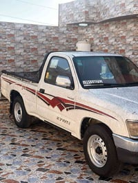 هايلوكس • ٢٠٠١ • محرك شغال