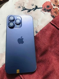 آيفون ١٤ برو ماكس • ٢٥٦ • بطارية ٩٤