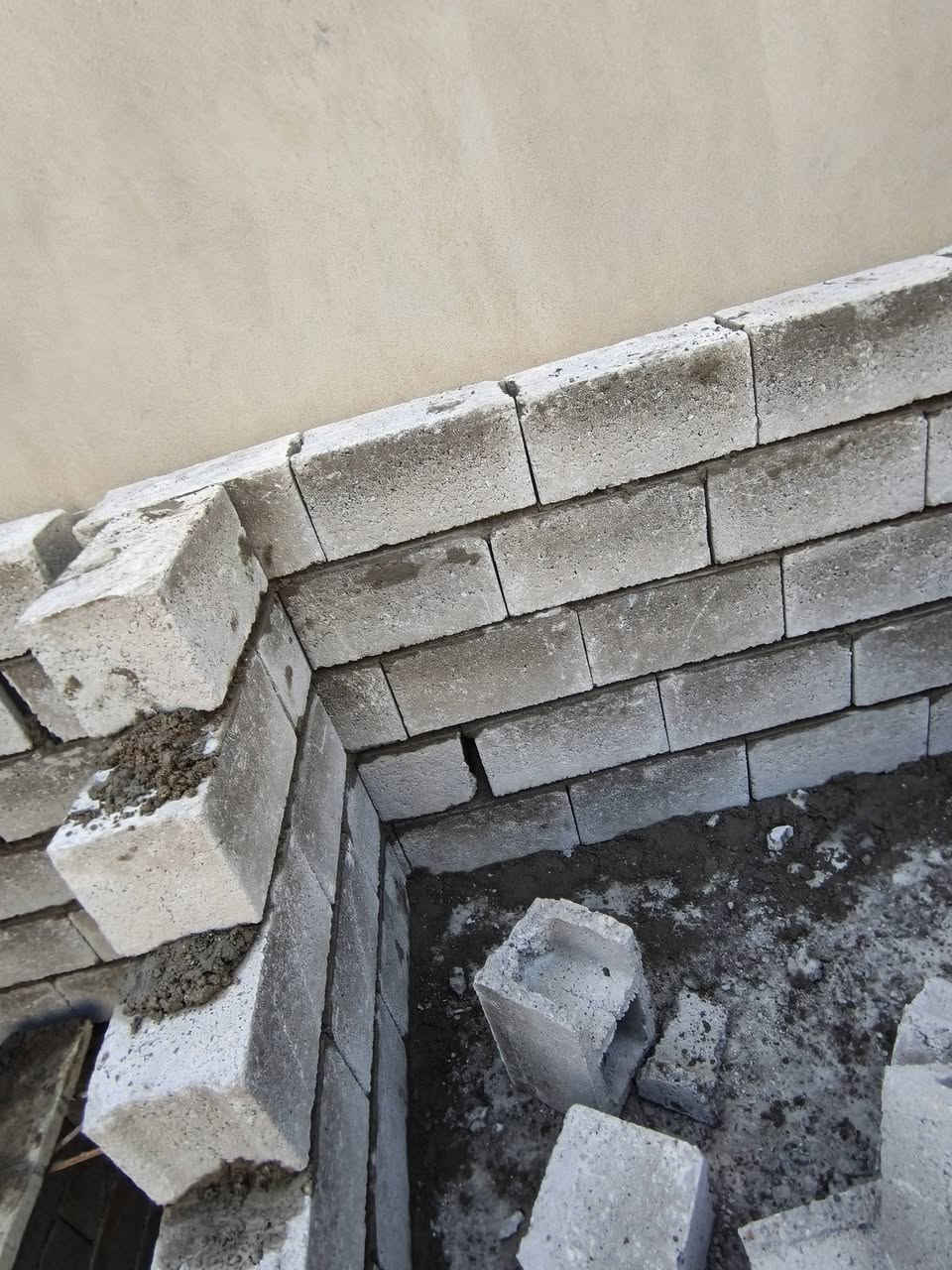 اسطه بناء حالين متفرق كادر
، ***********
،
‬‏***********
