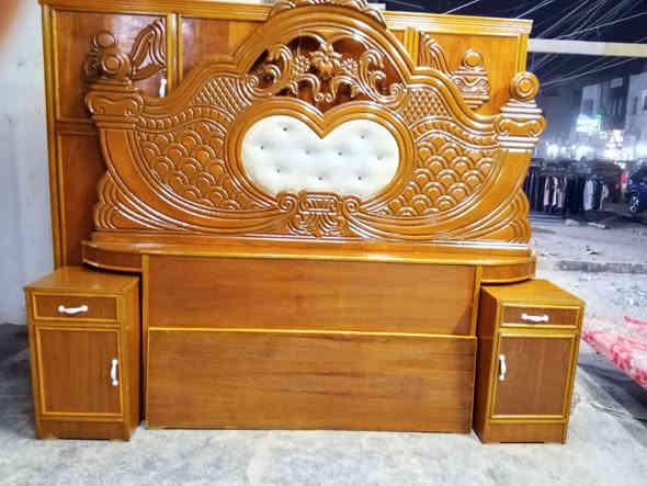 غرفة نوم مستخدمه اربعة ابواب اخت جديده موبايل ***********لدينا خدمة توصيل بكروه
