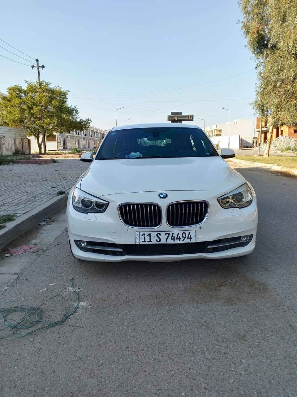 سلام عليكم
بي ام 2012
فول مواصفات واحد عل واحد 
رقم بغداد الدولي 
بيه قطعتين صبغ 
سياره جديده بمعنى الكلمة 
سعر 185 وبيه مجال 
***********
 المكان بغداد العامرية
