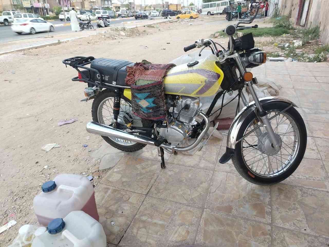 سلام عليكم
أرشا 2021
امتياز إيراني
دراجه ب اسمي
دراجه كامله من كلشي بس هورن ماشاده
محرك مكفول حته تفيلس مامفيلس
سعرها 700وبيها مجال
مكاني كربلاء المقدسه
هـ***********

