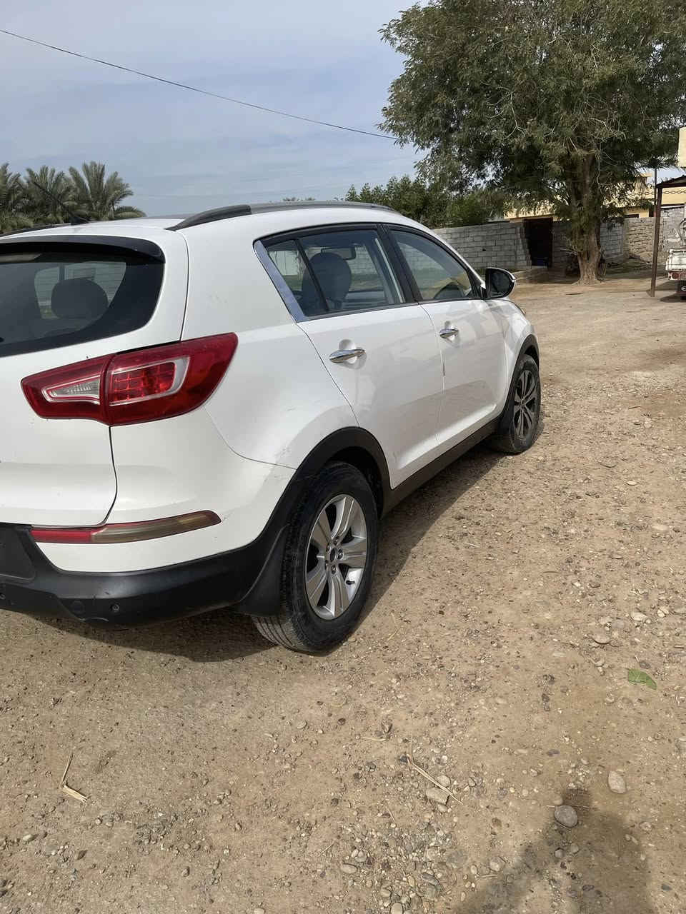 السلام عليكم سبورتج مديل 2011لبيع 105خليجي فول موصفات عدة بصمة سيارة بسم والدي متوفي أبيع تحويل وراك عدي قسام السيارة بيهة بارد بل بنيد شبر وأربع طلقات مضروبة سيارة حلوة خير من اللة ‭0751 611 2884‬ ////*********** مكان السيارة المشاهدة
