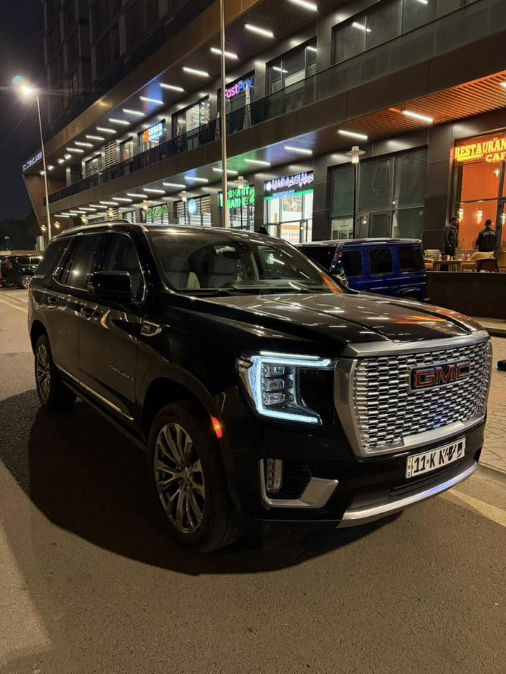 السلام عليكم 
دانيلي 2021 
خليجيه وكالة المنصور 
مكينه مفتوح شركه 
ماشيه 98 الف 
430 ورقه بيها مجال كلش بسيط 
بغداد المنطقة الخضراء
***********
