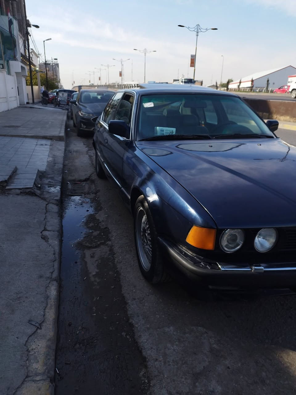 السعر 47 وبيها شويه مجال لشراي
سلام عليكم للبيع 
730 اصل وفصل وبليته 
كير ومكينه بشرط 
موديل 1993
طخم ويل كب صقر نضيف حيل
سنوية 29
داخل حلو ونضيف 
تبريد + تدفء شغال 
مكاني موصل ايسر 
واتساب موجود 
سعر 47 بيها شويه مجال 

‭***********
