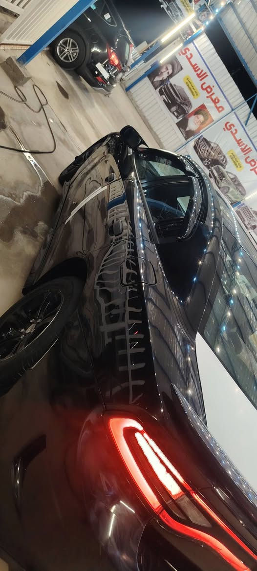 جارجر مديل ٢٠١٨ بدون دواخل
مراوس اوبيع اشعندك نزل
كير او محرك او تخم تاير او حداديه كله بل جيس
شاشه جبيره
تبريد ثلج
اس اكس تي
بيه جاملغين اماميه او بنيد محدث اوباب الصايق بدون دواخل شرط
السعر ١٦٥ بيه مجال
اتصال ***********
مراوس
