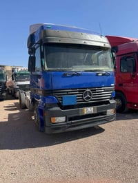 اكتروز ٢٠٠٢ • كرين • الرمادي