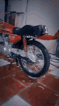 سلام عليكم دراجه للبيع انتنس 2024تعميرت زيكو ابن حله اوراق اصولي 5مكاني صويره شارع نجمه دراجه مثل مشوف نضافه فول بس هسه فال السبايدر تريد اشده الك عادي ***********
