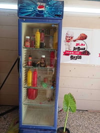 محل للبيع لعدم التفرغ بحي الصحة يحتوي ع جام خانه +اعلانات ٢ + كراسي عد...