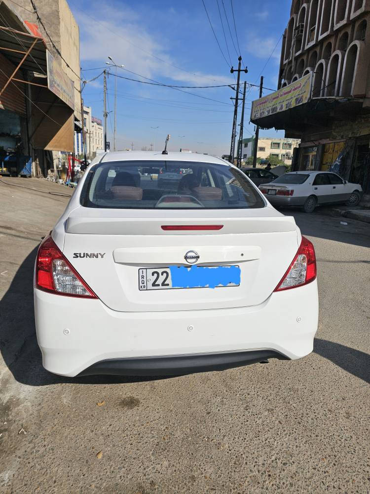 نيسان سني مصري موديل 2022 رقم اربيل ماشيه 43الف  السياره بحالة الوكاله بيها بارد قليل بالجاملغ الأمامي الأيسر فقط 
. تحكم ستيرن جام كهرباء شاشه كامرا كشنات جلد بلاد السياره جاهزه 
السعر 118 وبيها مجال قليل 
للإستفسار *********** البصرة, العراق
