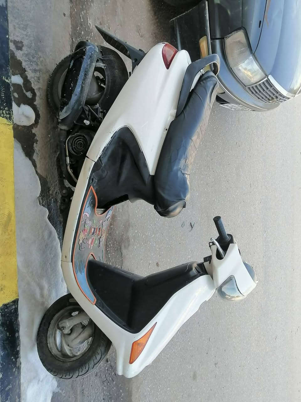 دراجه فراشه للبيع كما موضح بلصوره.
السعر 350وبيه مجال
أي ستفسار :-*********** 
عنوان #النجف_حي_ميسان
