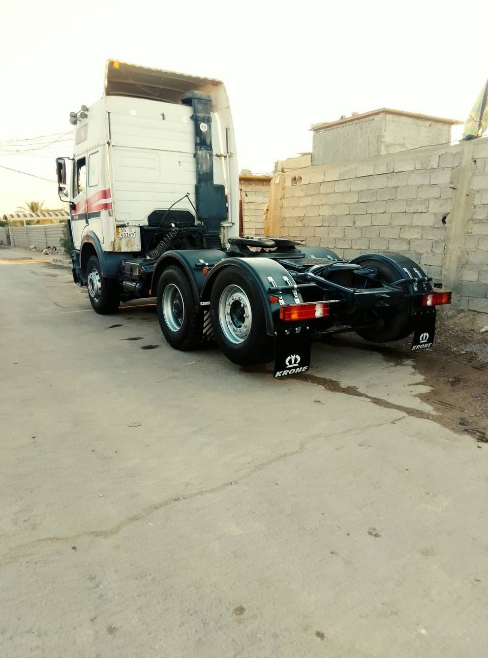 سلام عليكم كرواتي دخداخ سنكل خلفي بسمي رقم جديد تحويل ثاني يوم تخم تاير تخم جوبلس هوه جديد كهرباء جديد ابريك جديد راديتر جديده طك فلين السياره كفاله مكينه لا بخار ولا تنقيص سعر 240 وبيهه مجال خوان الي مو شراي لا يعلق ولا يتصل رجاء بكان بغداد أبو غريب *********** أبو شاكر العكيلي @
