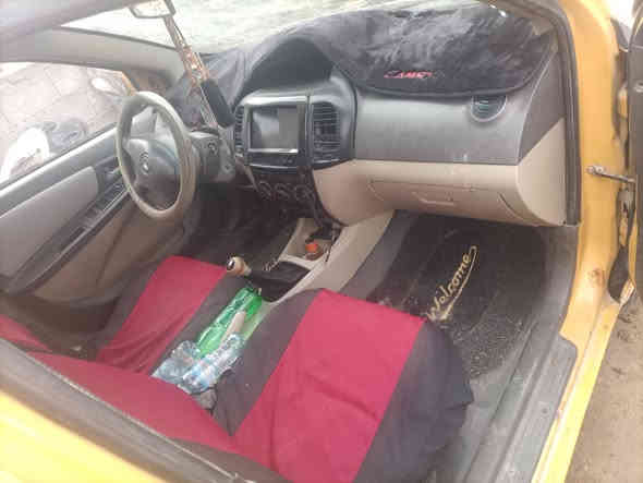 السلام عليكم
سيارة للبيع جلي ام كي موديل 2010 محرك  ١٦٠٠ كير عادي مصفرة هيئة وغرامة سيارة بسمي مشروع وطني تحويل بدون وكالة سعرهة ٢٦ ورقة وبيهة مجال شراي وترهم مراوس حسب القناعة  تواصل خاص او اتصل على رقم ***********
