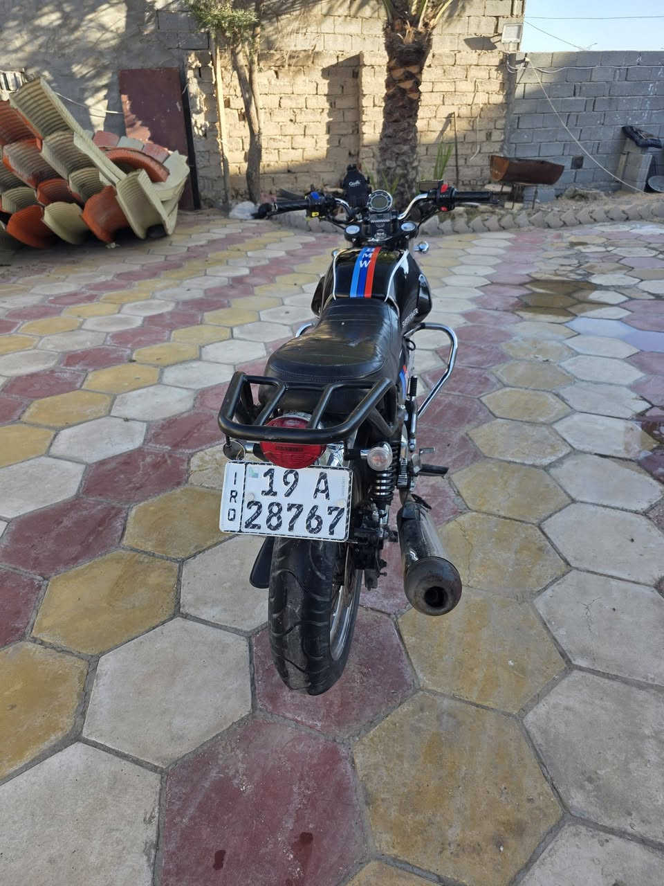 سلام عليكم دايوان لايتي مديل ٢٢رقم لوحه وسنويه بسمي مداور ثاني يوم *********** -***********
