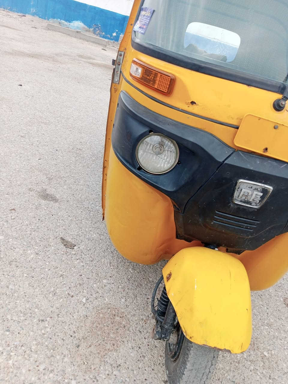 السلام عليكم تكتك للبيع موديل 18وراق صواليه شرص الترقيم تكتك كبل الشارع تخم تأير الضربه ولاصبغ مكاني بغداد المدينة الصدر *********** مامتواجد على الفيس
