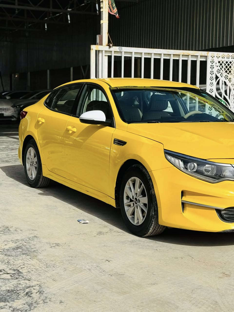 كيا اوبتما           معرض سيد حسام الشرفي
                2017 خليجي
اصفر رقم مثنى الدولي تكسي
سيارة جديده ونظيفه
      بيها بنيد فقط 
كير ومكينه نظيف
المكان بابل الشوملي قرب السيطرة
للاستفسار 
*********** سيد عباس
