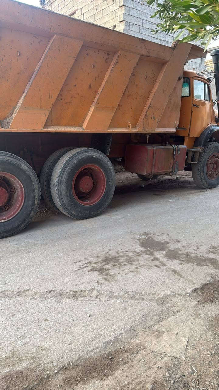 سياره قجمه موديل 80 رقم بصره باسمي مشروع وطني سياره اي نقص مابيه فقط خياسات بالقماره يعني القماره تريد سمكره للعلم مكان سياره نهروان سعر السياره 65 مليون رقم الهاتف *********** و***********
