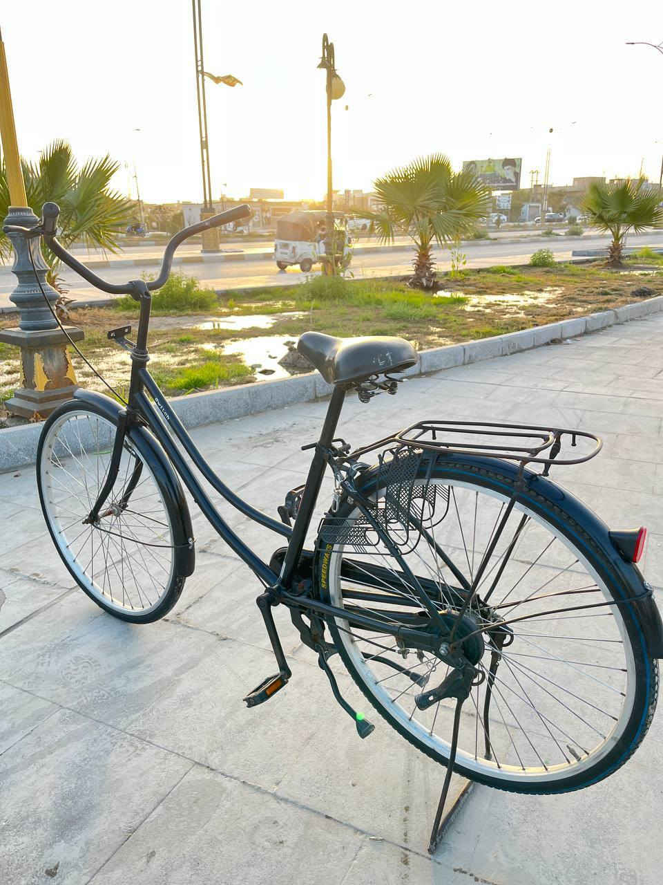 السلام عليكم بايسكل للبيع بناتي لون اسود نضيف 
حجم 26 الباسكل احلا من صور المكان ناصرية شارع ياحسين السعر 140 وبي مجال


**إذا كنت صاحب هذا الإعلان وتريد حذفه لأي سبب، رجاءا أرسل رسالة إلى الدعم الفني**