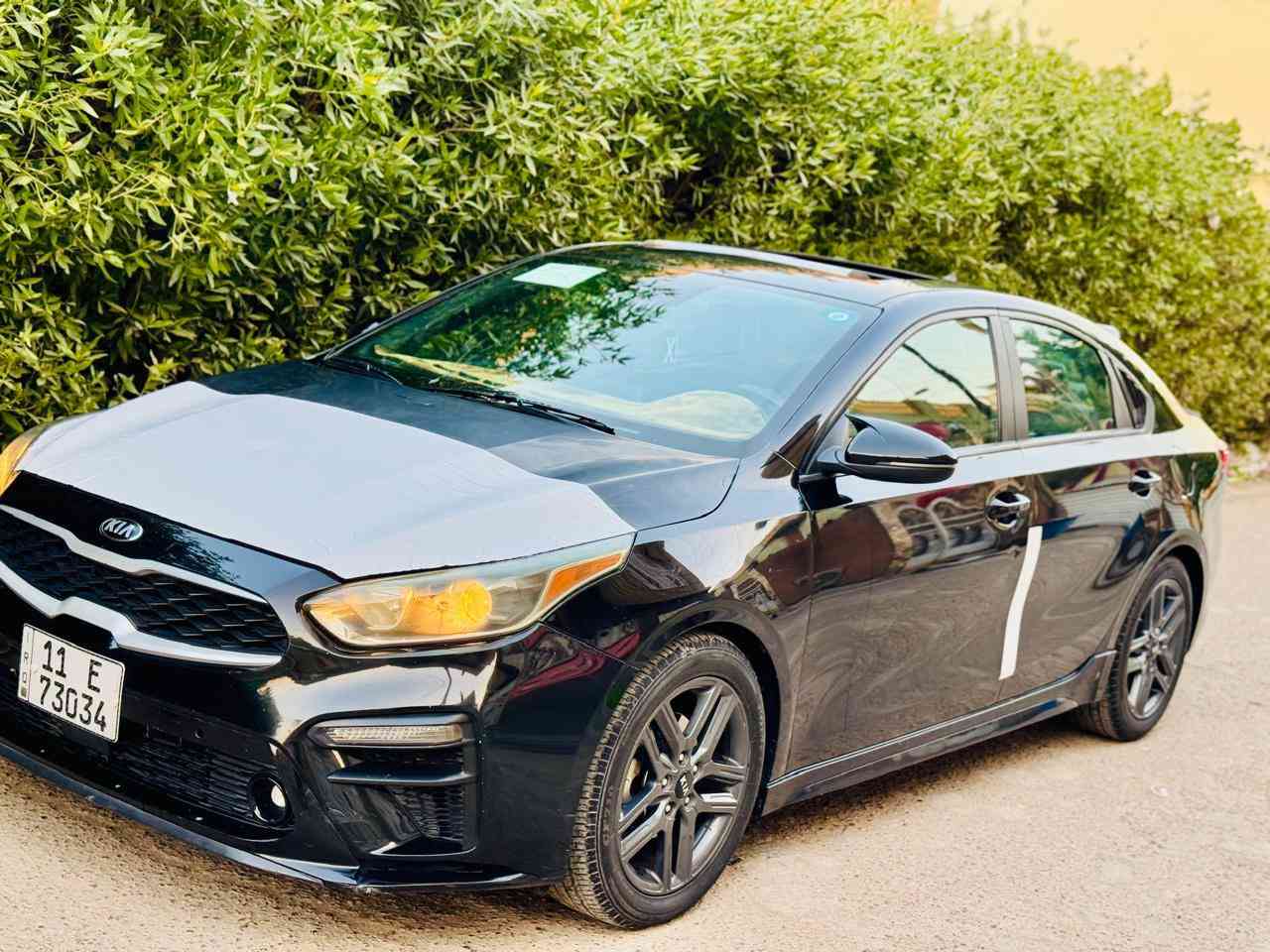 السلام عليكم ؟ بيع مستعجل 

فورتي جيتي لاين Forte GT Line 2021
ب اسمي 

السعر : 123 $ وبيه مجاااال 

اتصال :  ***********

سياره حادثه جاملغ والبنيد ؟ سونر مرفوق 

كير مكينه كفاله 

فول مواصفات 1/1 للاخير 

بصمة + بصمة ابواب
تشغيل عن بعد 
فتحة سقف سلايت روف 
ستيرن سبورت D ومختوم Gt line 
كشنات حظن + مختمة Gt line
كشنات جلد + مخمل البلاديات 
كشن السائق كهرباء ⚡️ 
فول تحكمات ستيرن
رادار امامي +رادرات جانبية 
تحديد مسار + نقاط عمياء 
توقف ذاتي عند الاقتراب
شاشة كبيرة + كاميرا خلفية دوارة
ويل كب سبورت البلادي مال Gt line 
‏LED داخل اللايت بلادي
اشاير بالمري
مود درايف ( نورمال - سبورت - سمارت )
حادثه السيارة بنيد + جاملغ فقط
كما موضح بالسونار 

بغداد
