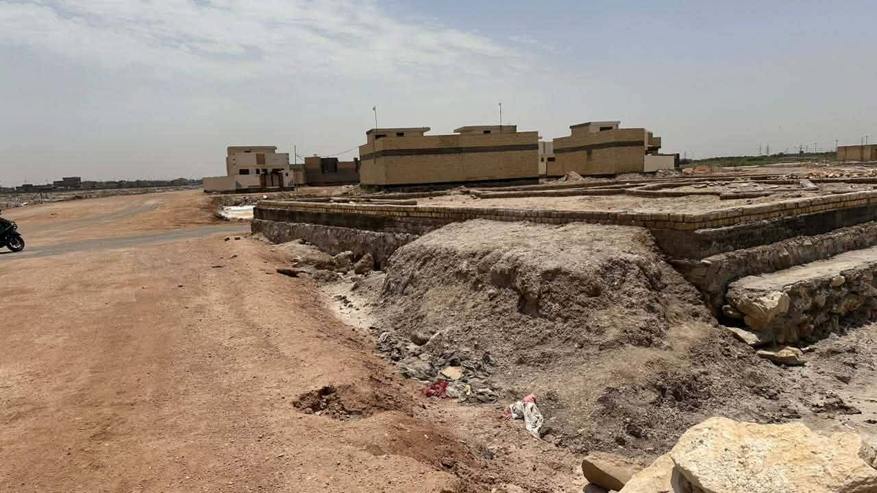 قطعة البيع  زراعي  بل  جربوعية  بل 4 تالاف  سند 25    مدكوكة  اساس كامل خارطة كاملة ركن صايرة القطعة   الاستفسار     راعي القطعة موجود هاذة رقمة   ***********
