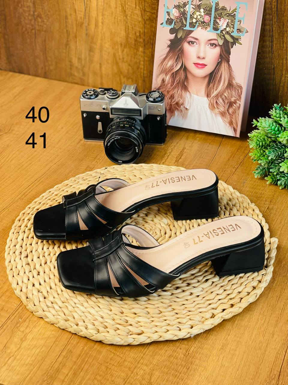 سليبر قياسات .داخل الصور ب10الف فقط


**إذا كنت صاحب هذا الإعلان وتريد حذفه لأي سبب، رجاءا أرسل رسالة إلى الدعم الفني**