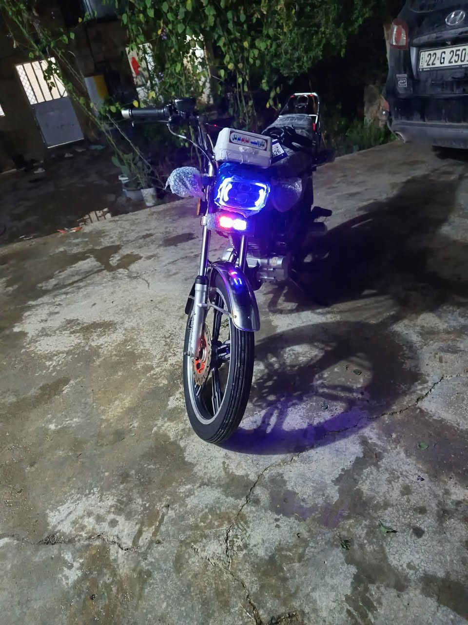 السلام عليكم شباب دراجه للبيع موديل 23 مكفوله اوراق اصولي.  تخم تاير جديد كهربائيات شغاله كلهاسعر خاص للاستفسار اتصال على الرقم***********
