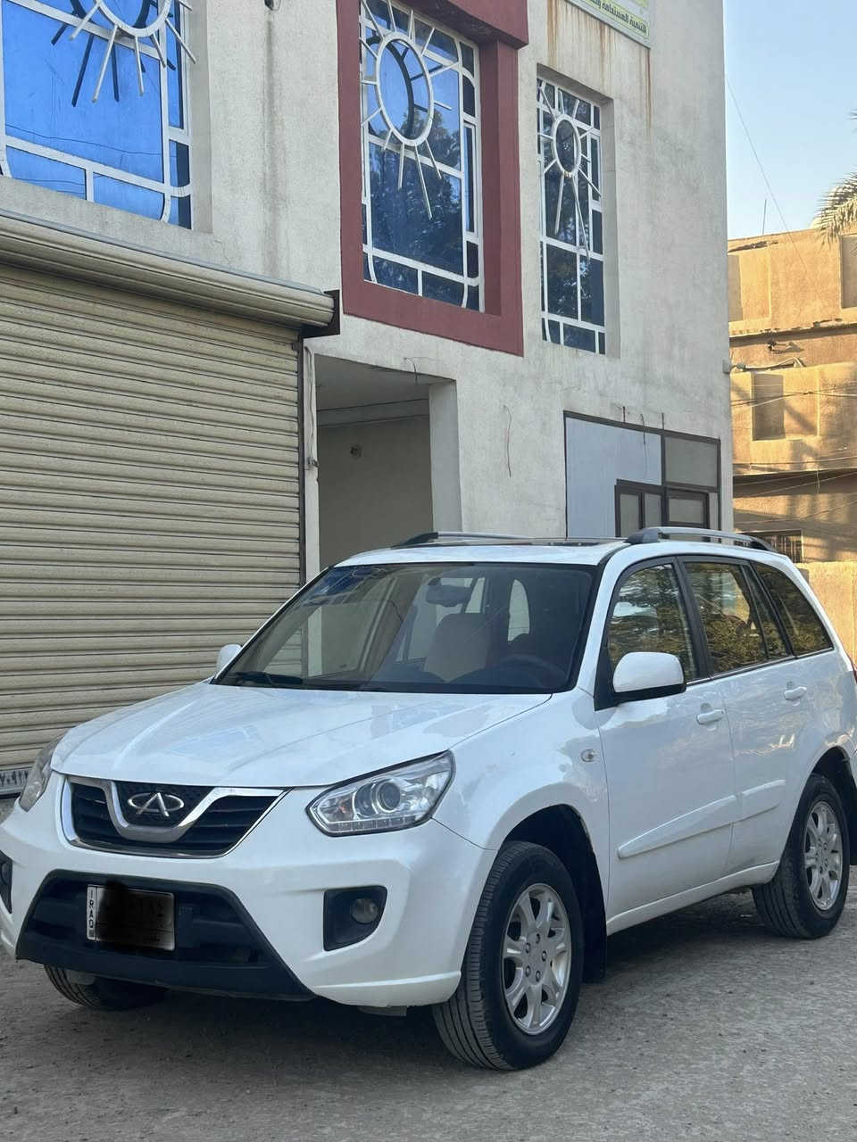 السلام عليكم تيكو موديل 2012  سيارة رقم بغداد سيارة حلوه كير محرك صدر تايرات باتري كله تمام سيارة بدون خياس كلش حلوه تبريدها ثلج سيارة كلش حلوه وجاهزه فول فتحه تحكم ستيرن شاشة أندرويد محرك 1800 تبريد بل كشنات جلد كير كهربائي حساسات خلفيه السعر 59$ وبيها مجال مكان سياره بغداد حي العامل رقم تلفون ***********
