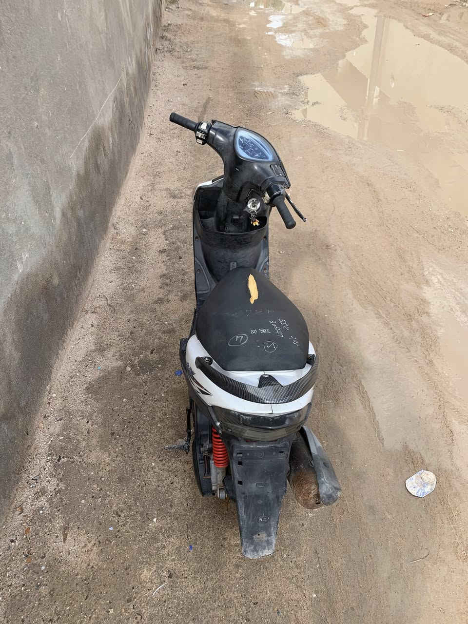 ماكس بلاديه ما مفتوحه صارلها شهرين من طالعه من الرمبه نقصها بس باتري كلشي شغال  محتاج واريد أبيع 950  مكاني البصره ابي الخصيب حمدان  متواجد ع الرقم فقط ع الشريحه ***********
