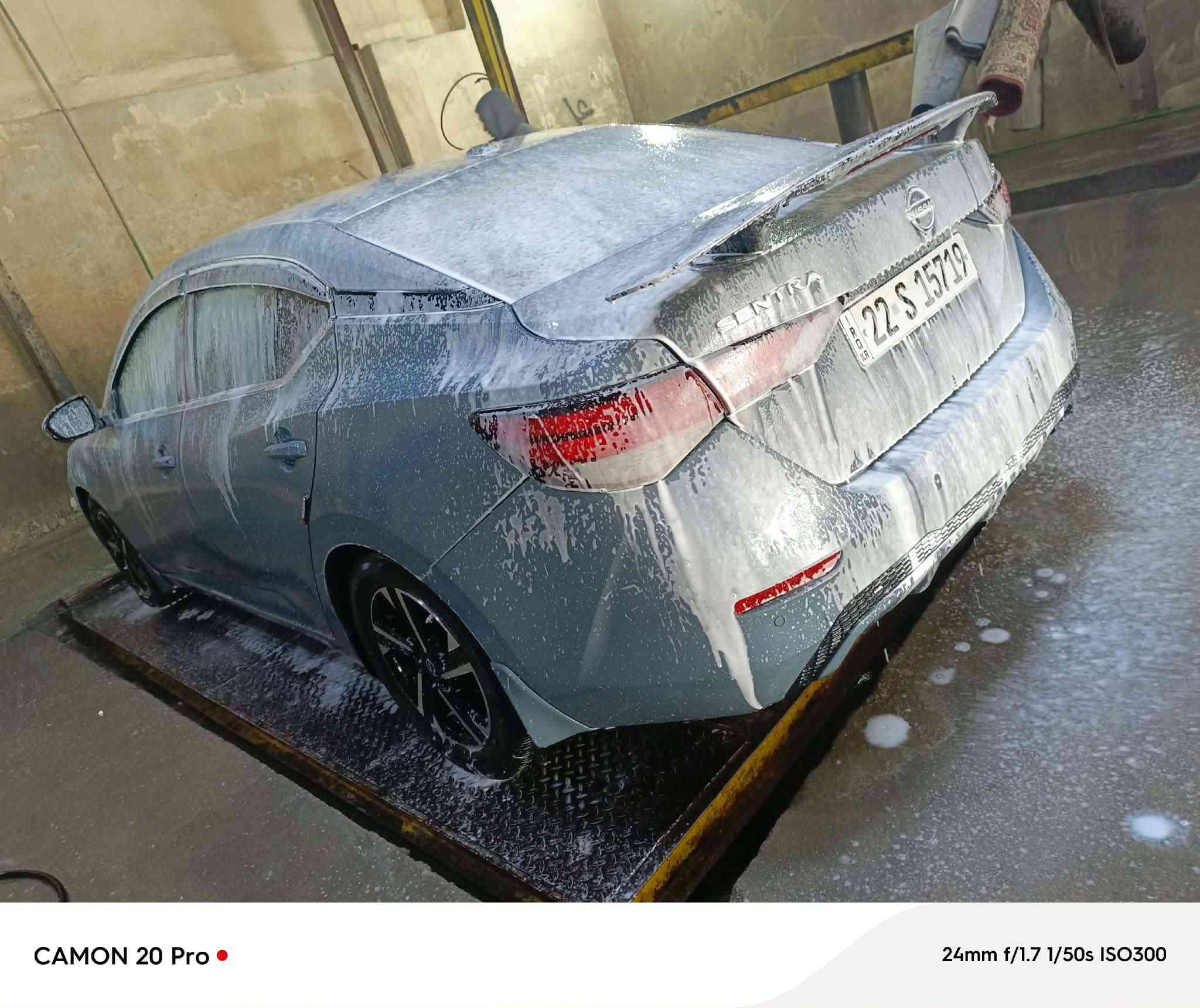 السلام عليكم
نيسان سنتره البيع فقط موديل 2024وارد امريكي رقم اربيل بسمي حادث فقط الصندوق لون مرغوب  السعر 155$مكان السياره الانيار الرمادي الاتصال على الرقم ***********
