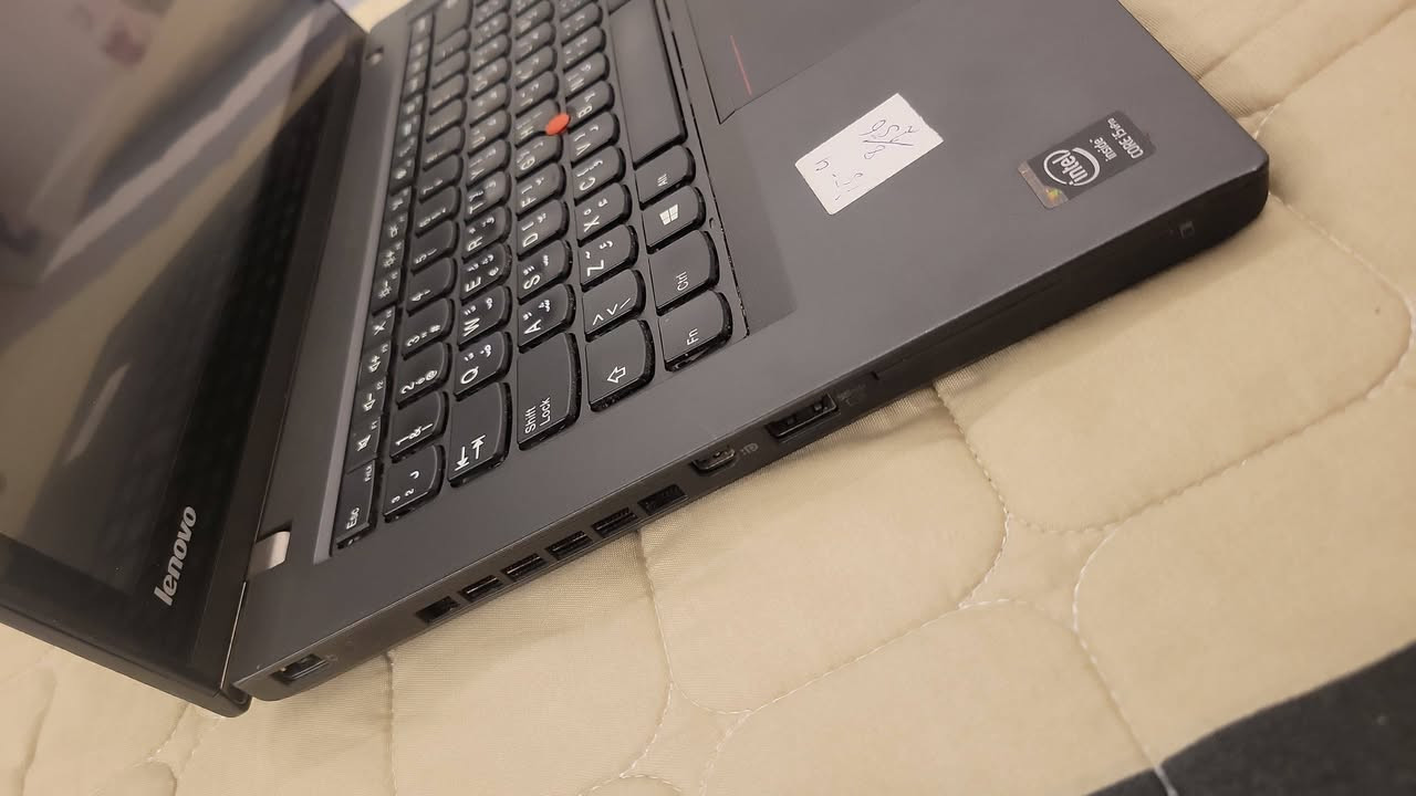 لابتوب Lenovo للبيع
معالج Intel Core i5 جيل ثالث
رام 8GB
كرت شاشة Intel HD
نظام Windows 10 Pro أصلي 64bit
شاشة حجم 15.6
مناسب للدراسة، الأوفيس، التصفح، اليوتيوب، والشغل اليومي
الجهاز شغال طبيعي وما بي مشاكل استخدام شخصي
بعده جديد شاشة لمس مع وجود شاحن بالباكيت وحقيبه
المكان: بغداد / عندي خدمة توصيل
للتواصل خاص او ***********
