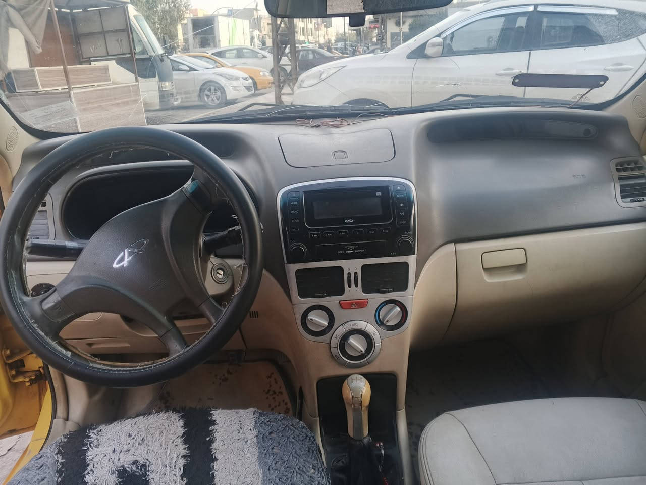 شيري فلاوين موديل 2011 رقم كركوك دفتر بنزين بيهه
كير محرك بشرط تاخم صدر جديد
كهربياته شغاله. تبريد شغال نقابه مصفره كشناته جلد سياره جاهزة
مكان سياره كركوك
سعره  45
***********
