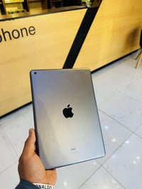 ايباد ٩ • ٢٥٦ • مبدل حساس